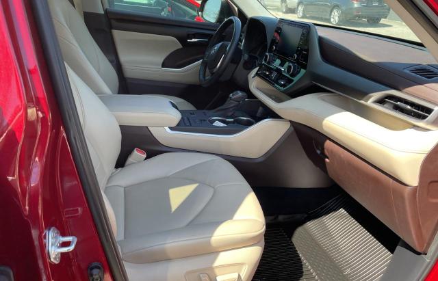 5TDGZRAH7MS077836 - 2021 TOYOTA HIGHLANDER XLE RED photo 5