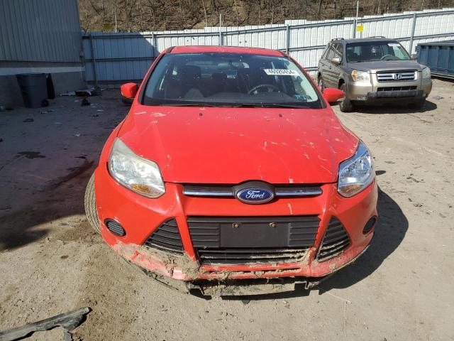 1FADP3K22EL128667 - 2014 FORD FOCUS SE RED photo 5