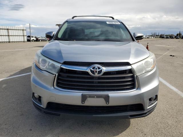 5TDKKRFH8FS113706 - 2015 TOYOTA HIGHLANDER XLE SILVER photo 5