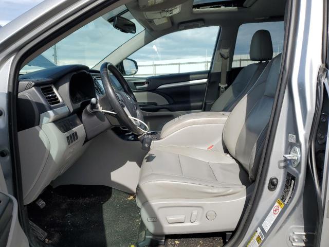 5TDKKRFH8FS113706 - 2015 TOYOTA HIGHLANDER XLE SILVER photo 7