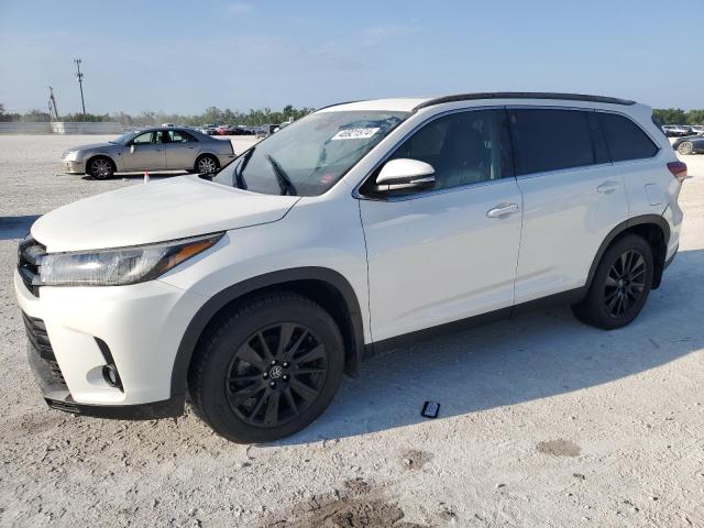 2019 TOYOTA HIGHLANDER SE, 