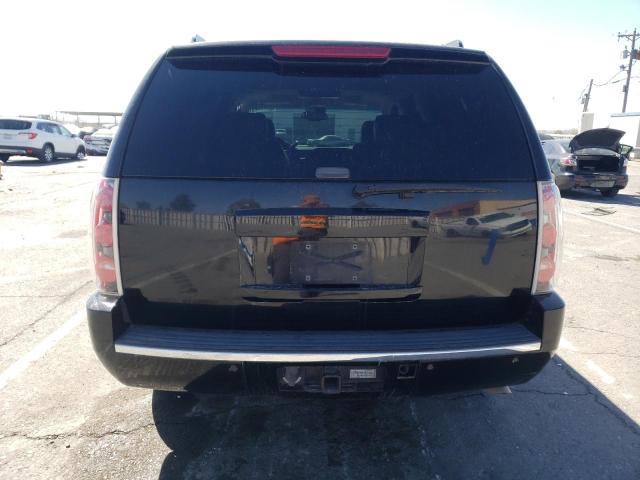 1GKFK63857J272996 - 2007 GMC YUKON DENALI BLACK photo 6