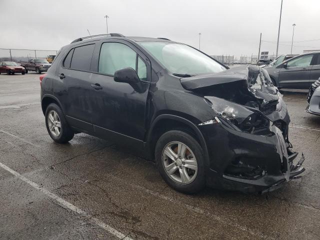 KL7CJPSM6NB503088 - 2022 CHEVROLET TRAX 1LT BLACK photo 4