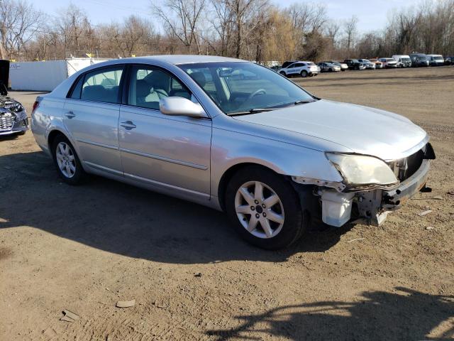 4T1BK36B67U175302 - 2007 TOYOTA AVALON XL SILVER photo 4