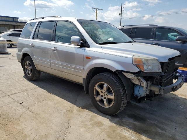 5FNYF18537B009777 - 2007 HONDA PILOT EXL SILVER photo 4