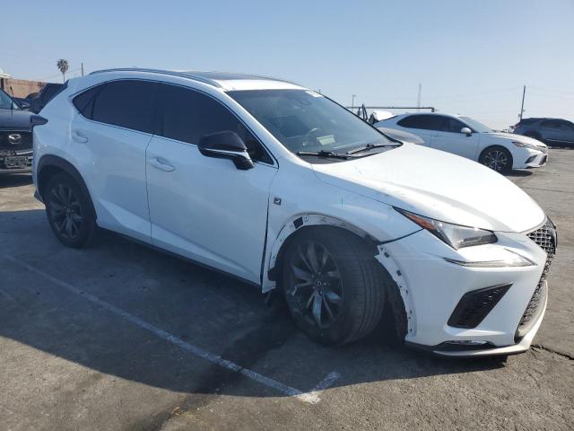 JTJYARBZ5K2142011 - 2019 LEXUS NX 300 BASE თეთრი ფოტო 4