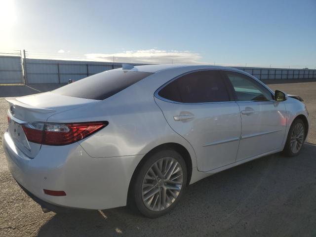 JTHBK1GG8F2207839 - 2015 LEXUS ES 350 WHITE photo 3