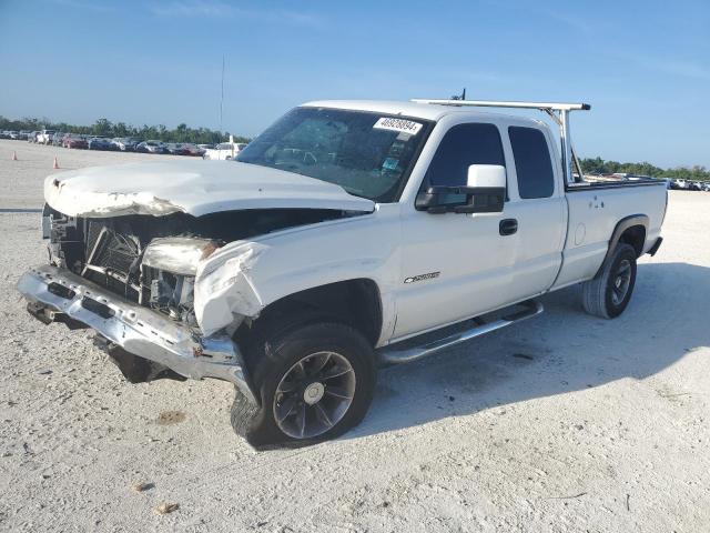 1GCHC29U66E155305 - 2006 CHEVROLET SILVERADO C2500 HEAVY DUTY WHITE photo 1