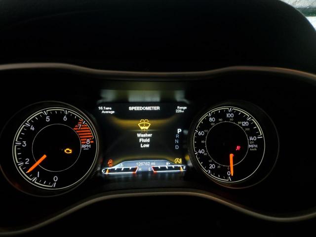 1C4PJMBS8GW226070 - 2016 JEEP CHEROKEE TRAILHAWK ORANGE photo 9