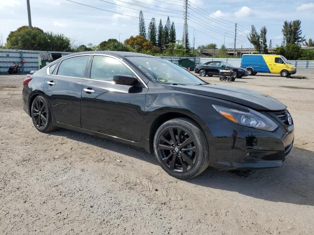 1N4AL3AP7JC293653 - 2018 NISSAN ALTIMA 2.5 BLACK photo 4