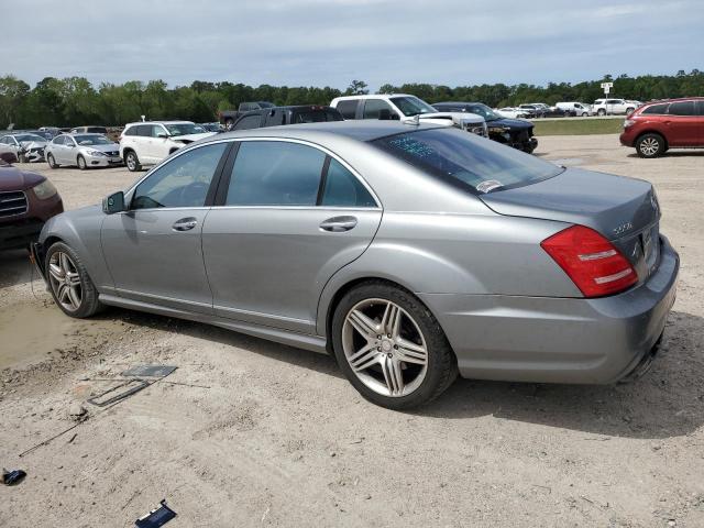 WDDNG7DB7DA535709 - 2013 MERCEDES-BENZ S 550 GRAY photo 2