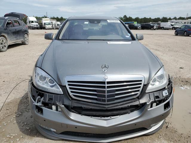 WDDNG7DB7DA535709 - 2013 MERCEDES-BENZ S 550 GRAY photo 5