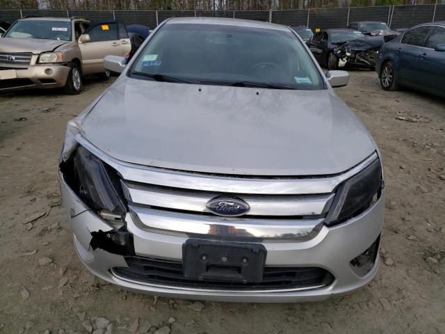 3FAHP0JA8BR237558 - 2011 FORD FUSION SEL SILVER photo 5