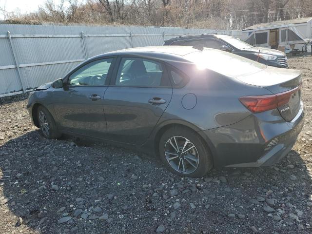 3KPF24AD1PE612027 - 2023 KIA FORTE LX CHARCOAL photo 2