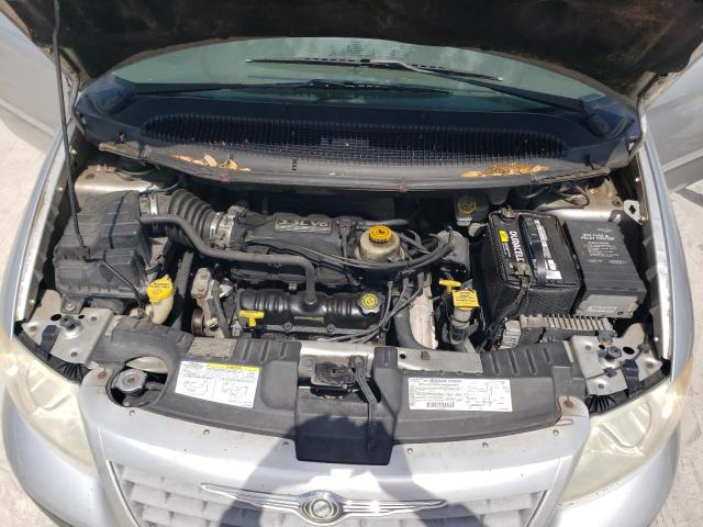 1C4GJ25352B580170 - 2002 CHRYSLER VOYAGER SILVER photo 12