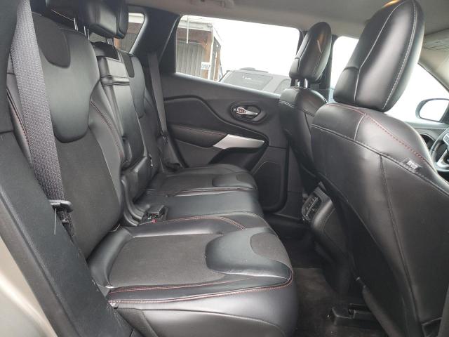 1C4PJMBS9HW584747 - 2017 JEEP CHEROKEE TRAILHAWK თაფლისფერი ფოტო 11