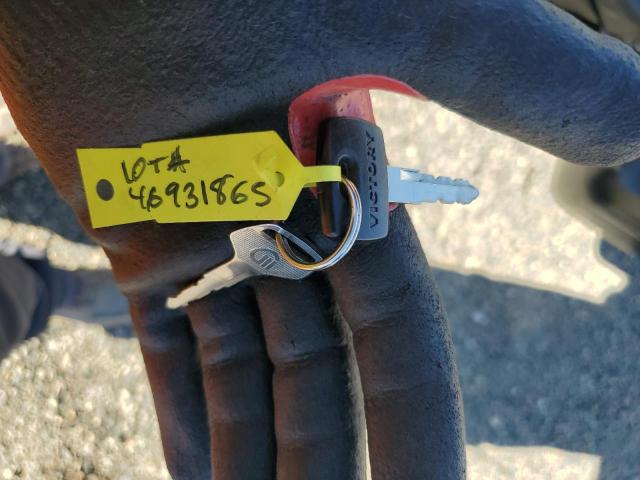 5VPWB36N9F3040790 - 2015 VICTORY MOTORCYCLES HIGH-BALL BLACK photo 8