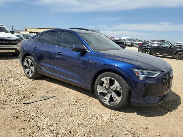 WA13AAGE3MB018448 - 2021 AUDI E-TRON SPORTBACK PRESTIGE BLUE photo 4