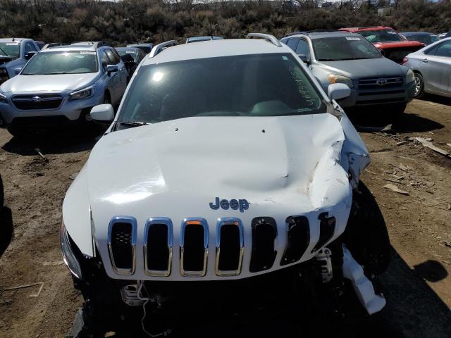 1C4PJLCB2GW127611 - 2016 JEEP CHEROKEE LATITUDE WHITE photo 5