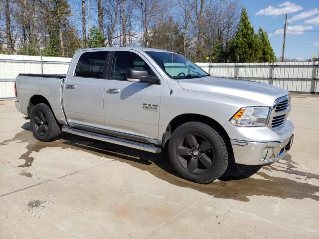 1C6RR7LG1JS121423 - 2018 RAM 1500 SLT SILVER photo 4