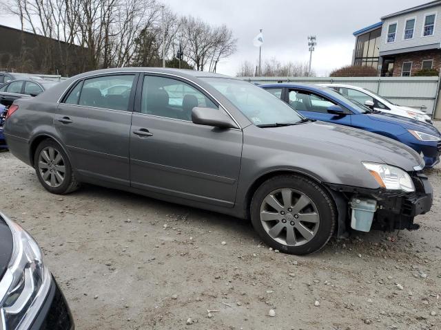 4T1BK36B66U138622 - 2006 TOYOTA AVALON XL GRAY photo 4