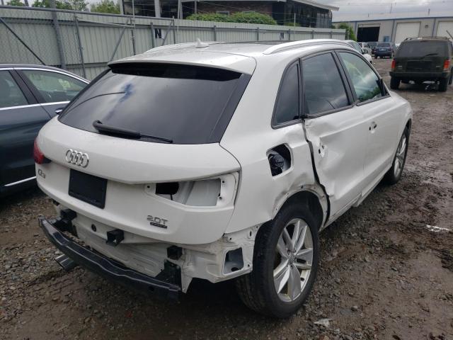 WA1ECCFS6HR006393 - 2017 AUDI Q3 PREMIUM WHITE photo 4