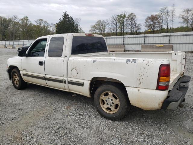 2GCEC19T111366636 - 2001 CHEVROLET SILVERADO C1500 WHITE photo 2