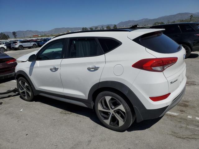 KM8J33A2XJU820167 - 2018 HYUNDAI TUCSON VALUE WHITE photo 2