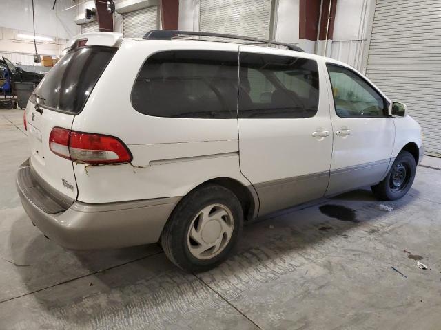 4T3ZF13C12U470697 - 2002 TOYOTA SIENNA LE WHITE photo 3