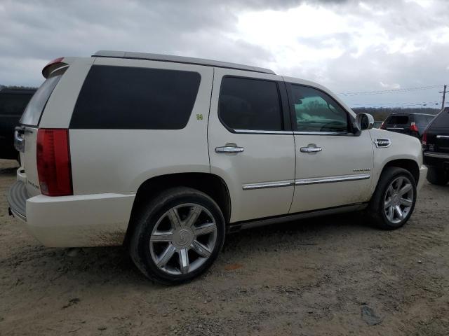 1GYS3EEJ1CR235998 - 2012 CADILLAC ESCALADE HYBRID WHITE photo 3