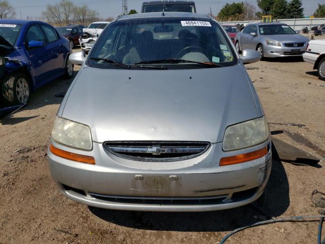 KL1TD52674B234119 - 2004 CHEVROLET AVEO SILVER photo 5