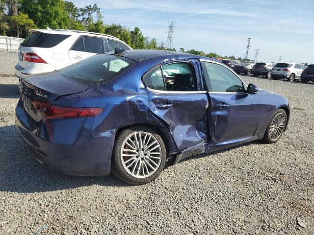 ZARFAEEN5J7597833 - 2018 ALFA ROMEO GIULIA TI Q4 BLUE photo 3