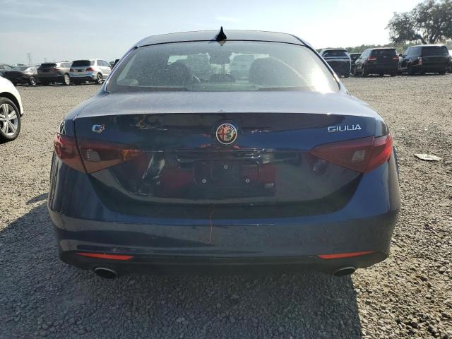 ZARFAEEN5J7597833 - 2018 ALFA ROMEO GIULIA TI Q4 BLUE photo 6