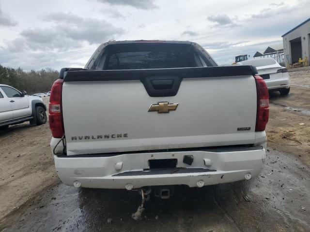 3GNEC12088G143101 - 2008 CHEVROLET AVALANCHE C1500 WHITE photo 6