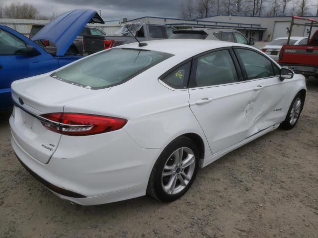 3FA6P0LU7JR188172 - 2018 FORD FUSION SE HYBRID WHITE photo 3