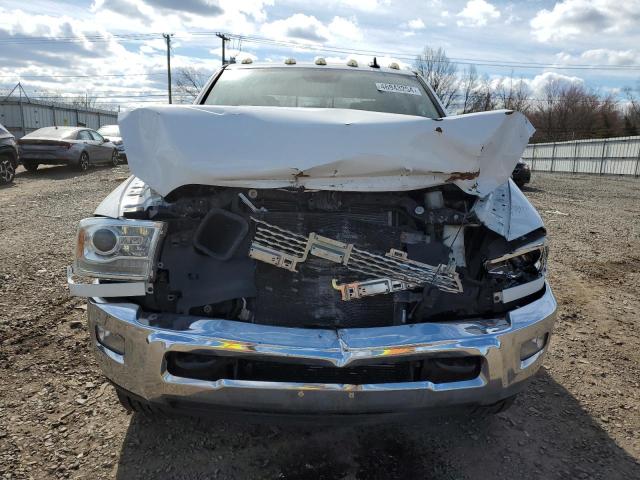 3C6UR5NL4FG524500 - 2015 RAM 2500 LARAMIE WHITE photo 5