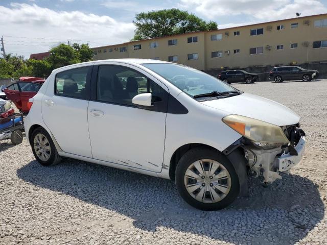 JTDKTUD35DD543046 - 2013 TOYOTA YARIS WHITE photo 4