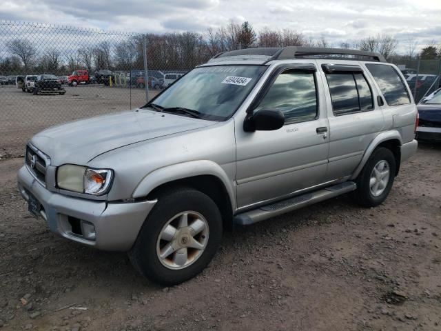JN8DR09Y02W740569 - 2002 NISSAN PATHFINDER LE 银色 照片 1