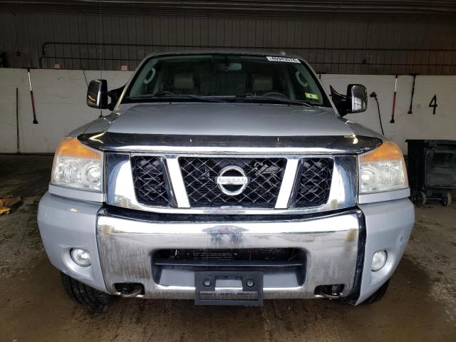 1N6BA07C69N307823 - 2009 NISSAN TITAN XE SILVER photo 5