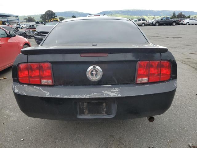 1ZVHT80N675358038 - 2007 FORD MUSTANG BLACK photo 6