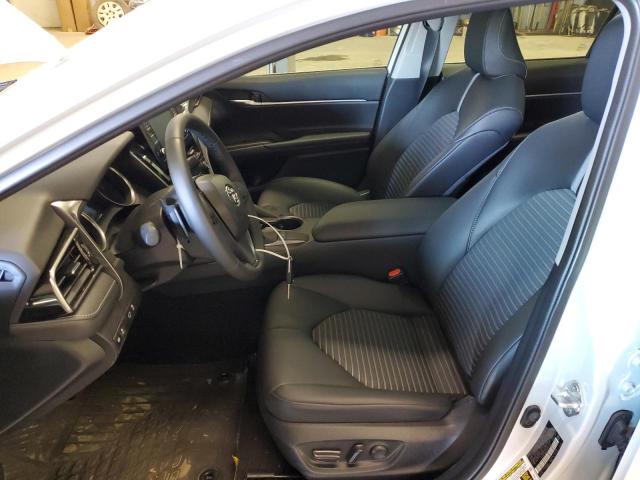 4T1G11AK7PU103397 - 2023 TOYOTA CAMRY SE NIGHT SHADE WHITE photo 7