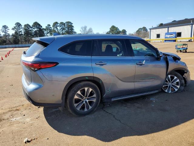 5TDGZRAH1MS085088 - 2021 TOYOTA HIGHLANDER XLE 灰色 照片 3