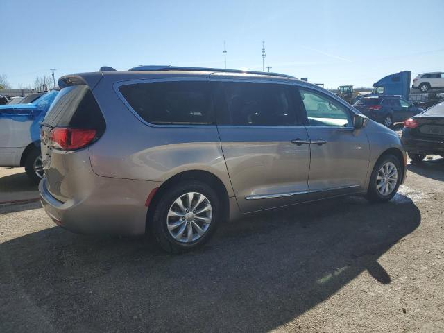 2C4RC1EG7JR261627 - 2018 CHRYSLER PACIFICA TOURING L PLUS BEIGE photo 3