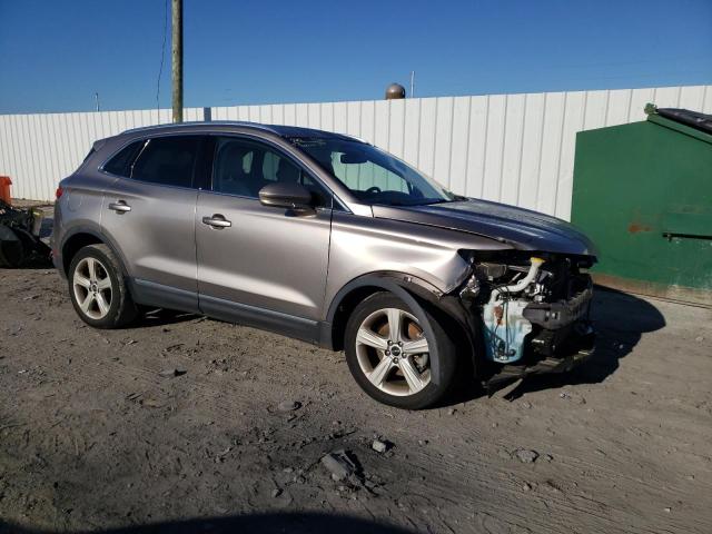 5LMCJ1C91JUL29027 - 2018 LINCOLN MKC PREMIERE BEIGE photo 4