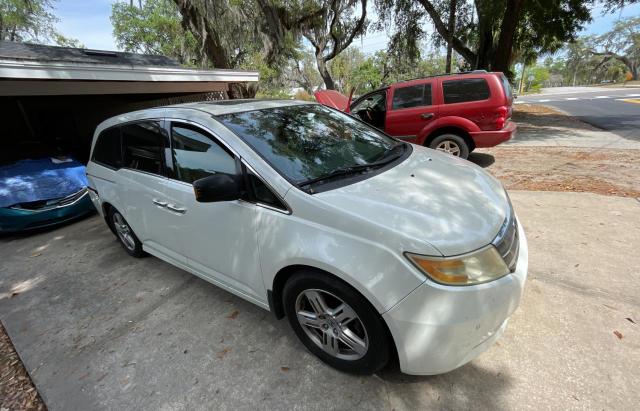 5FNRL5H91DB039458 - 2013 HONDA ODYSSEY TOURING WHITE photo 1