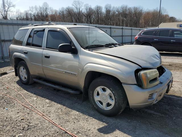 1GNDT13S122352773 - 2002 CHEVROLET TRAILBLAZE SILVER photo 4