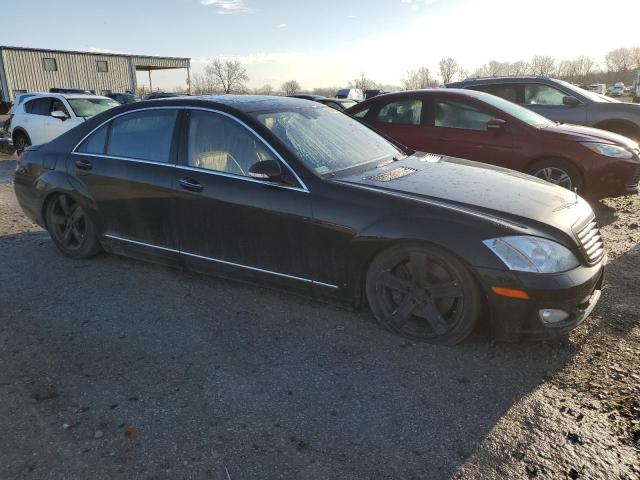 WDDNG86X28A150479 - 2008 MERCEDES-BENZ S 550 4MATIC BLACK photo 4