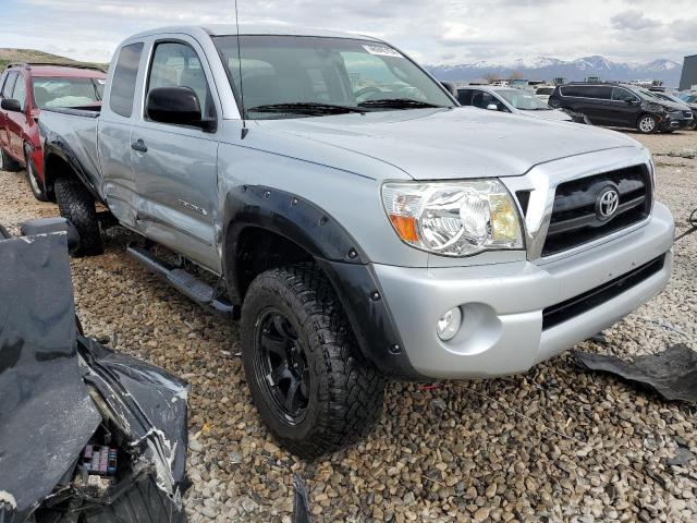 5TEUU42N86Z295315 - 2006 TOYOTA TACOMA ACCESS CAB ვერცხლისფერი ფოტო 4