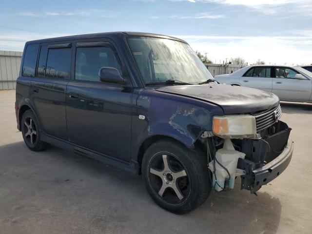 JTLKT324750221236 - 2005 TOYOTA SCION XB BLUE photo 4