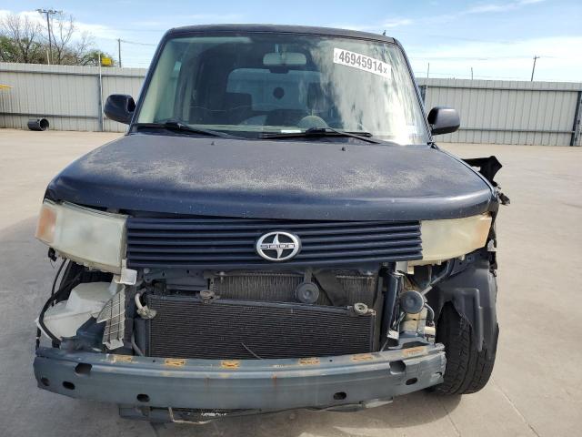 JTLKT324750221236 - 2005 TOYOTA SCION XB BLUE photo 5